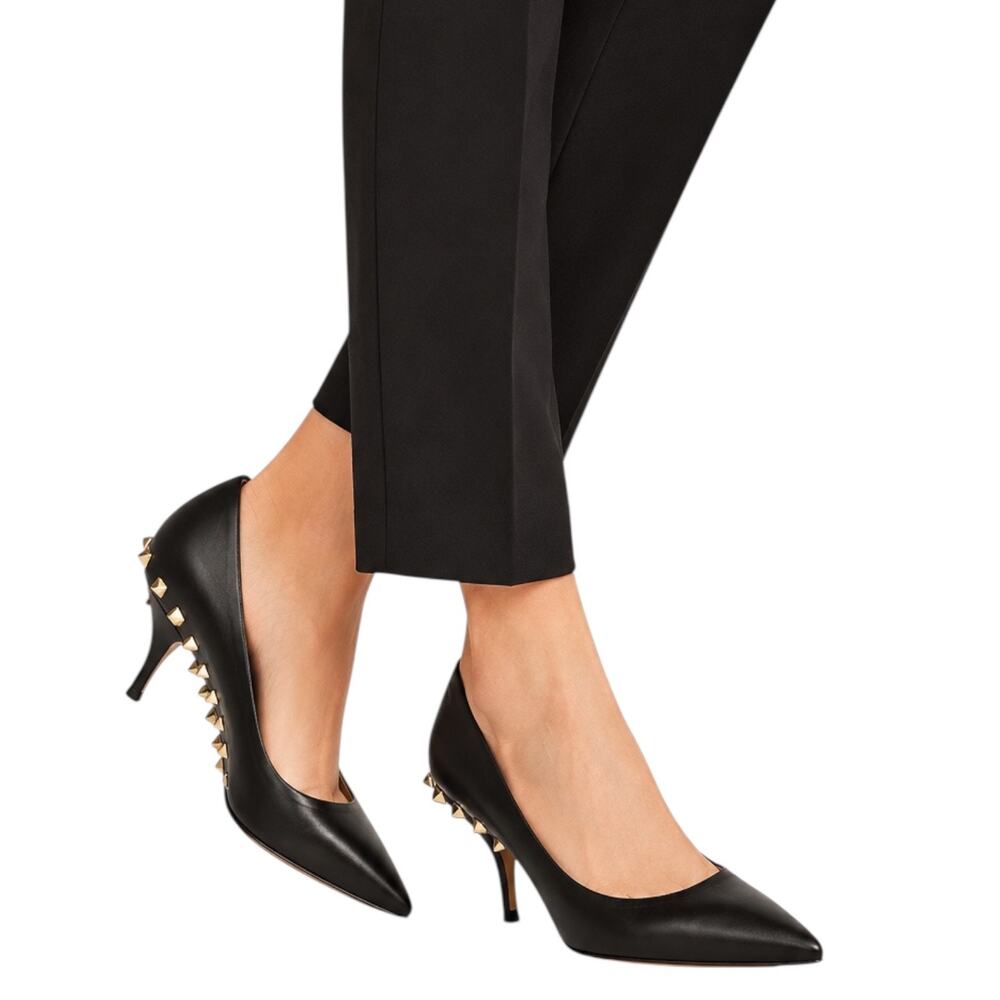 Valentino Garavani Jaw Rockstud Leather Pump Black Size 37